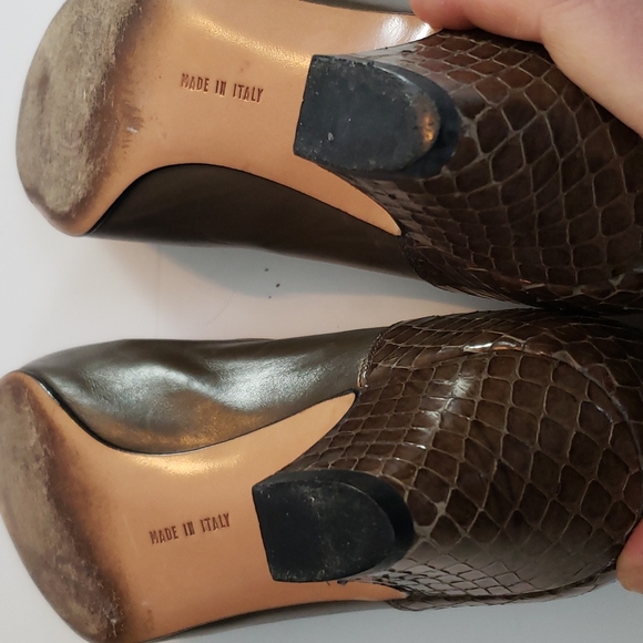 Vintage Ferragamo heels olive green shoes, sz 8 - Picture 6 of 10